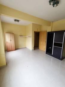 Flat at Jalan Pulai Perdana Taman Pulai Perdana, Johor Bahru, photo 5