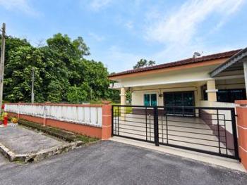 Exterior – House at Jasper Jaya, Seremban, photo 1