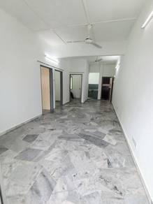 Apartmen di Taman Kosas, Ampang, foto 1