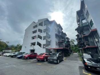 Flat at Taman Sri Indah, Balik Pulau, photo 1