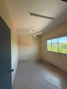 Flat at Damai Utama, Puchong, photo 4