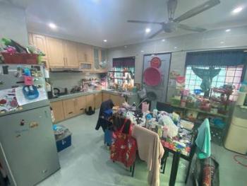 Rumah di Taman Desa Serdang, Serdang, foto 5
