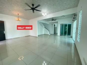 Dua Villas, Bayan Lepas的房屋，照片1