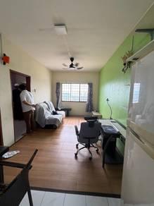 Apartment at Vista Impiana, Seri Kembangan, photo 2