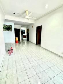 Living & dining – Townhouse at Lagenda Mas, Cheras, photo 4