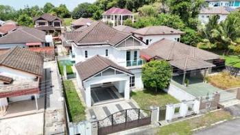 Banglo di Meru Heights, Ipoh, foto 1