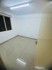 Flat at Desa Petaling, Bandar Tun Razak, photo 3