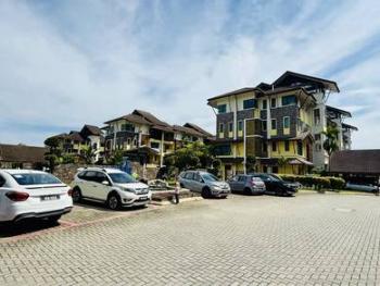 Lake Valley Avenue 2, Cheras的联排别墅，照片9