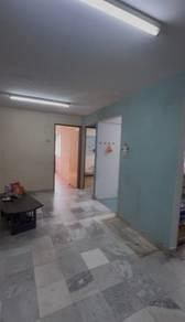 Pangsapuri di Desa Petaling, Bandar Tun Razak, foto 1