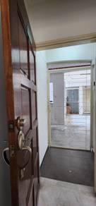 Apartmen di Akasia, Puchong, foto 8