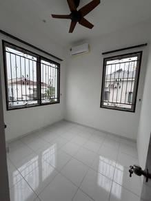 Bilik tidur – Rumah di Setia Tropika, Setia Tropika, foto 8