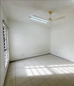 Park Villa Bandar Bukit Puchong 2, Puchong的联排别墅，照片2