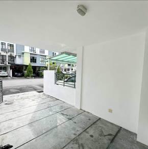 Park Villa Bandar Bukit Puchong 2, Puchong的联排别墅，照片4