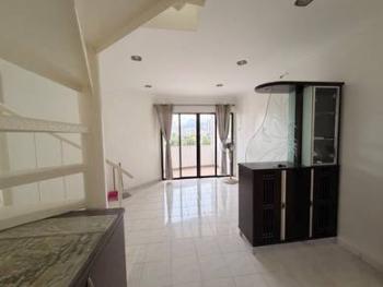 Living & dining – Apartment at Aramas, Sungai Ara, photo 4