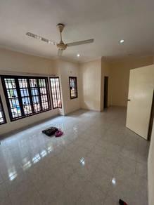 Rumah di Jalan Utama 8, Skudai, foto 3