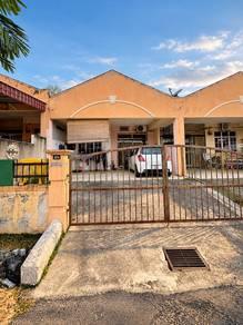 House at Taman Bukit Kristal, Seremban, photo 1