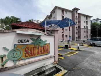 Apartment at Desa Saujana, Seri Kembangan, photo 4
