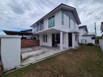 House at Taman Mutiara Rini, Jalan Bestari, Skudai, photo 2