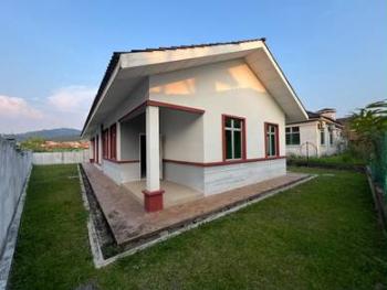 Bungalow at Kulim Utama, Kulim, photo 2