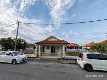 Bungalow at Taman Seri Kota, Alor Setar, photo 1