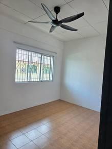 Rumah Bandar di Block C, Kota Kinabalu, foto 5