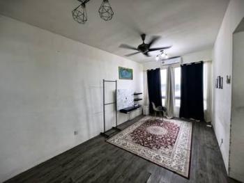 Apartment at Vista Impiana, Seri Kembangan, photo 1