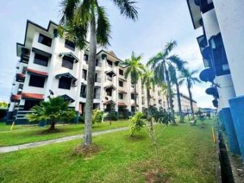 Apartmen di Indah Court, Likas, foto 8