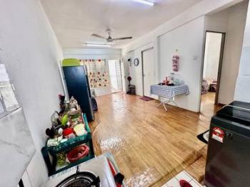 Gugusan Kantan, Seksyen 7, Kota Damansara的平层住宅，照片6