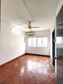 Apartment at Jasmine Court, Puchong, photo 9