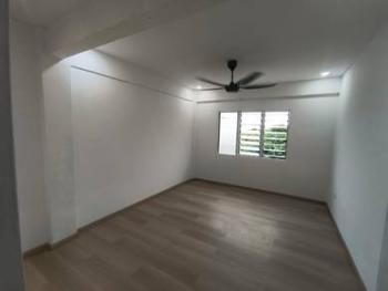 Flat at Temenggong, Kulai, photo 4