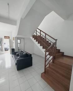 Townhouse at Bandar Ainsdale, Seremban 2, photo 4