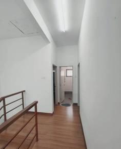 Townhouse at Bandar Ainsdale, Seremban 2, photo 7