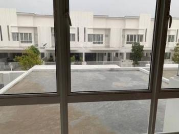 Rumah di Suriaman 3, Bandar Sri Sendayan, foto 9