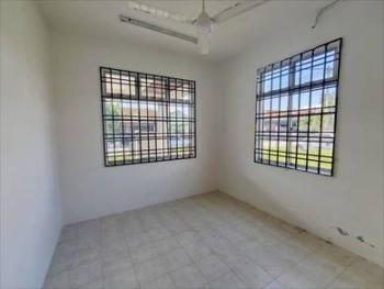 Rumah di Taman Merak, Bukit Katil, foto 9