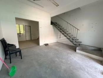 Rumah di Bandar Springhill, Port Dickson, foto 3