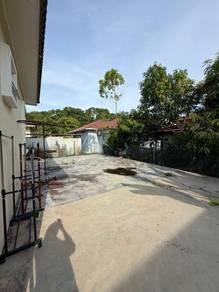 Bungalow at Taman Belimbing Setia, Durian Tunggal, photo 5