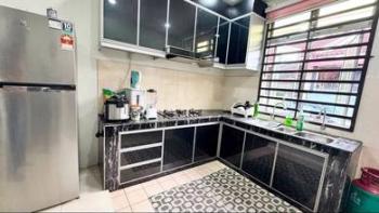 Rumah di Taman Cheng Perdana, Cheng, foto 8