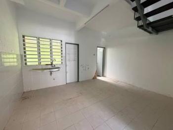 Rumah di Bandar Springhill, Port Dickson, foto 4