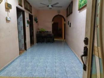 House at TAMAN TIANG DUA AYER MOLEK, Ayer Molek, photo 3
