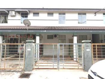 Bukit Katil, Bukit Katil的联排别墅，照片1