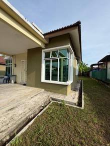 Bungalow at Taman Belimbing Setia, Durian Tunggal, photo 4