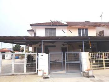Townhouse at Taman Saujana Indah, Bukit Katil, photo 1