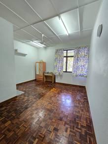 卧室 – Taman Inderawasih, Perai的房屋，照片8