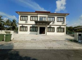 Bungalow at Jalan Damar Laut 1, Port Klang, photo 1