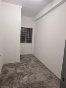 Pangsapuri di Jalan Seri Mewah, Kajang, foto 7
