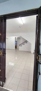 Jalan Pekerti 25/133C, Shah Alam的房屋，照片7
