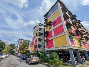Flat at Block 6, Jalan Mantap 25/126, Shah Alam, photo 1