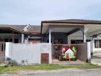 Jalan Hamzah Alang 31, Kapar的房屋，照片1