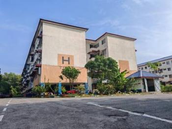 Apartment at Jalan BM 4/5, Kajang, photo 1