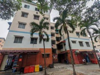 Flat at Jalan Batu Nilam 34, Klang, photo 1